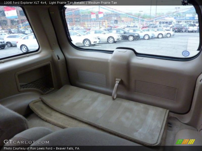  1998 Explorer XLT 4x4 Trunk