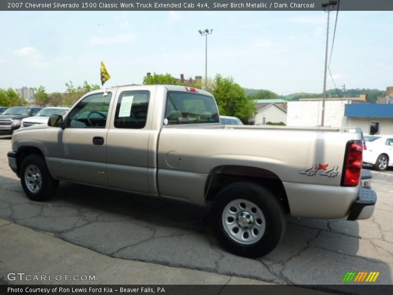 Silver Birch Metallic / Dark Charcoal 2007 Chevrolet Silverado 1500 Classic Work Truck Extended Cab 4x4