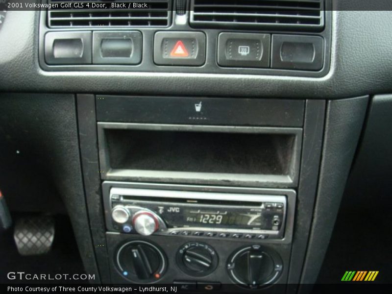 Black / Black 2001 Volkswagen Golf GLS 4 Door