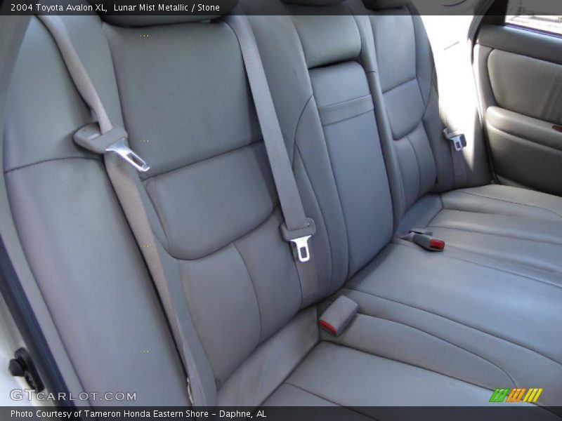 Lunar Mist Metallic / Stone 2004 Toyota Avalon XL