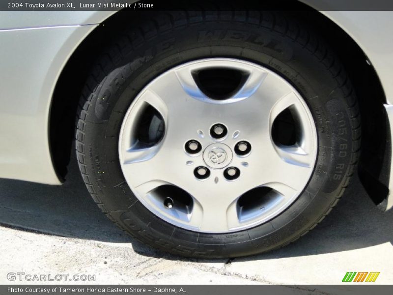 Lunar Mist Metallic / Stone 2004 Toyota Avalon XL