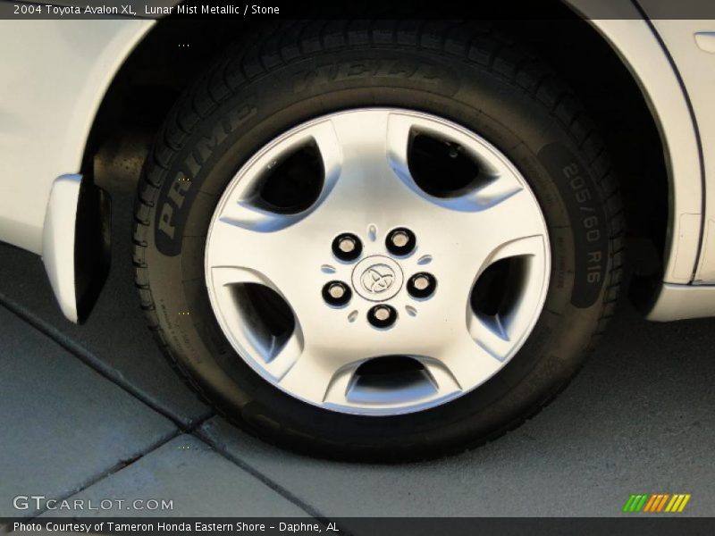 Lunar Mist Metallic / Stone 2004 Toyota Avalon XL