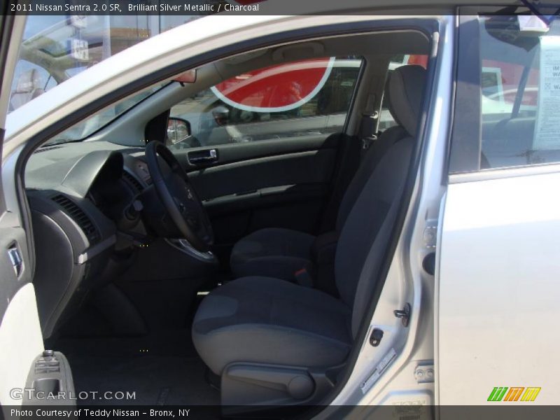 Brilliant Silver Metallic / Charcoal 2011 Nissan Sentra 2.0 SR