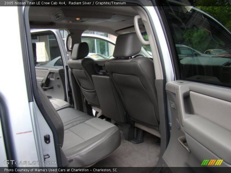 Radiant Silver / Graphite/Titanium 2005 Nissan Titan LE Crew Cab 4x4
