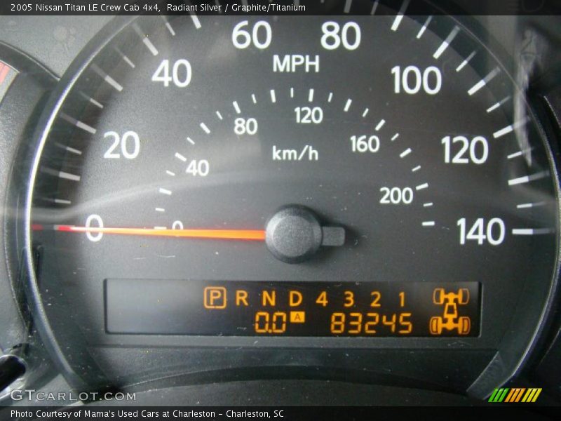 Radiant Silver / Graphite/Titanium 2005 Nissan Titan LE Crew Cab 4x4