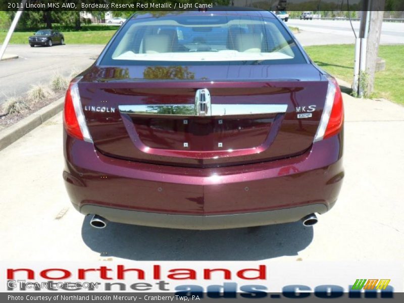 Bordeaux Reserve Red Metallic / Light Camel 2011 Lincoln MKS AWD