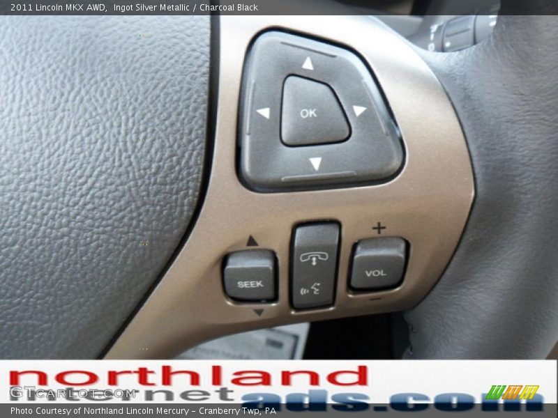 Ingot Silver Metallic / Charcoal Black 2011 Lincoln MKX AWD