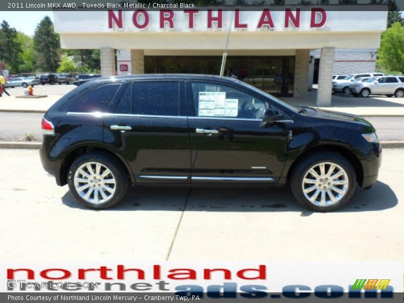 Tuxedo Black Metallic / Charcoal Black 2011 Lincoln MKX AWD