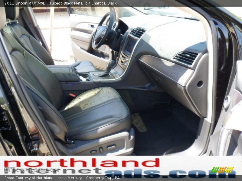 Tuxedo Black Metallic / Charcoal Black 2011 Lincoln MKX AWD