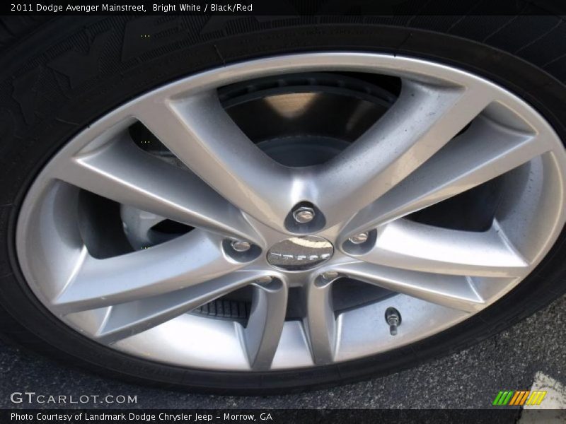 Bright White / Black/Red 2011 Dodge Avenger Mainstreet