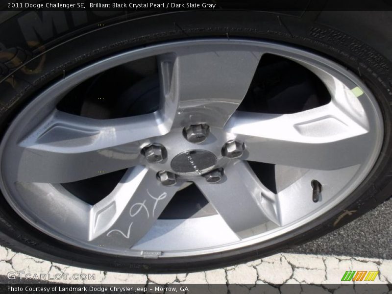 Brilliant Black Crystal Pearl / Dark Slate Gray 2011 Dodge Challenger SE