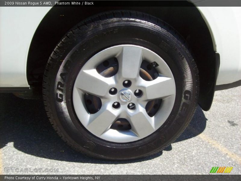 Phantom White / Black 2009 Nissan Rogue S AWD