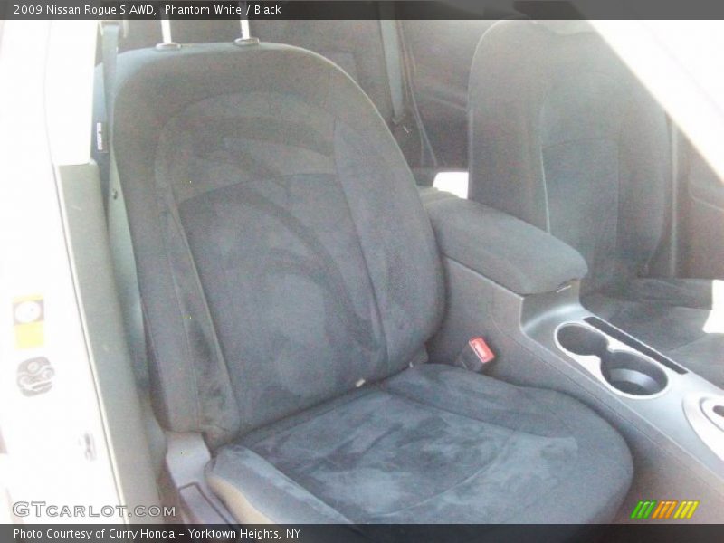 Phantom White / Black 2009 Nissan Rogue S AWD