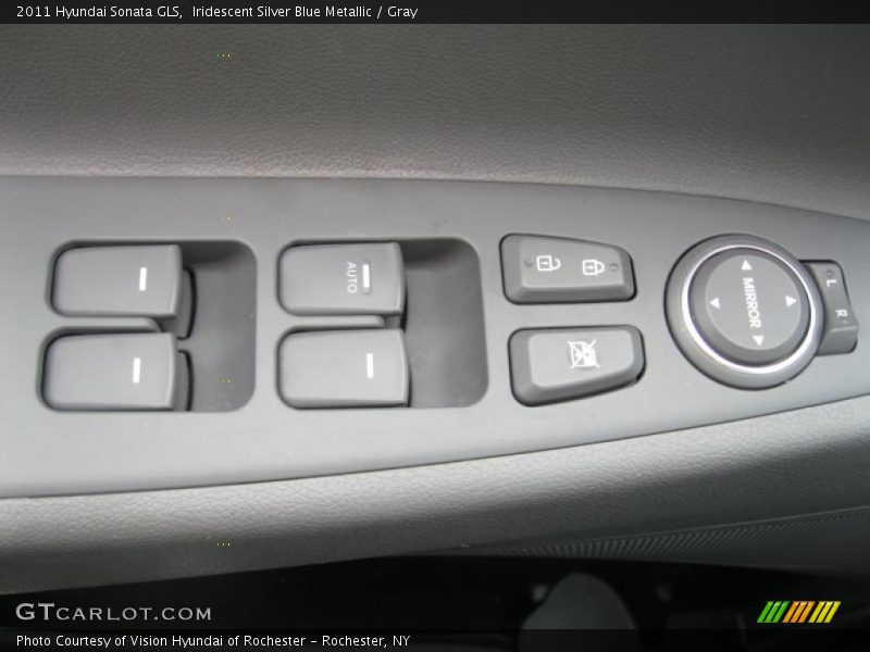 Iridescent Silver Blue Metallic / Gray 2011 Hyundai Sonata GLS