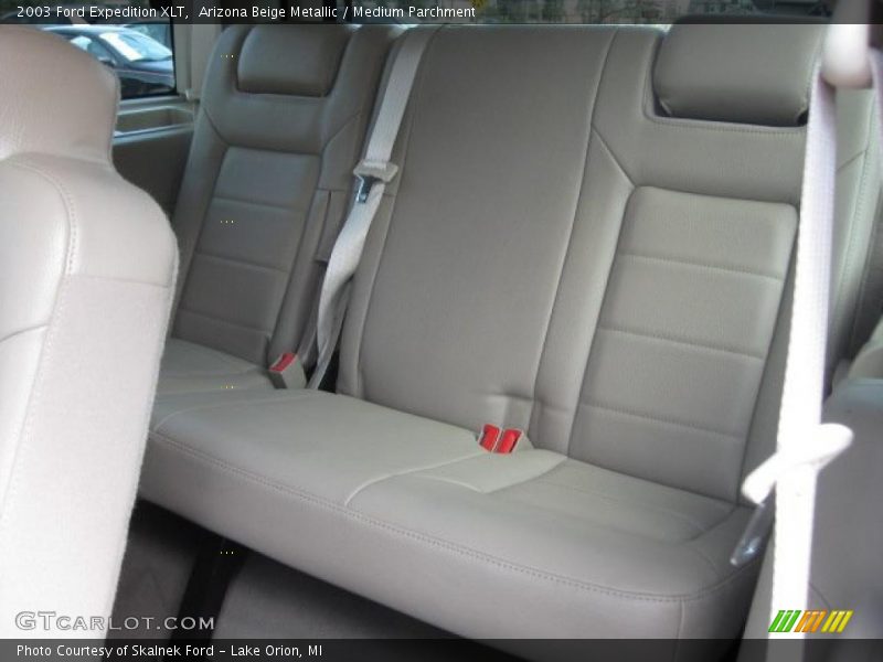  2003 Expedition XLT Medium Parchment Interior