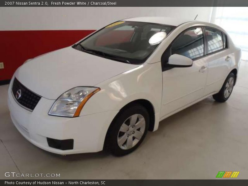 Fresh Powder White / Charcoal/Steel 2007 Nissan Sentra 2.0