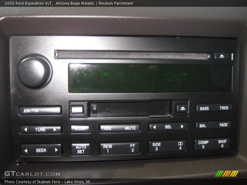 Arizona Beige Metallic / Medium Parchment 2003 Ford Expedition XLT