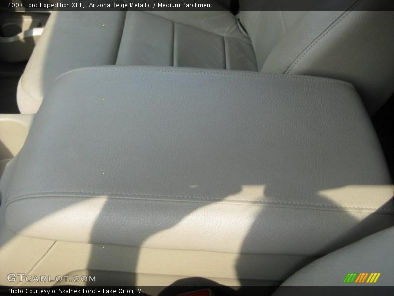 Arizona Beige Metallic / Medium Parchment 2003 Ford Expedition XLT