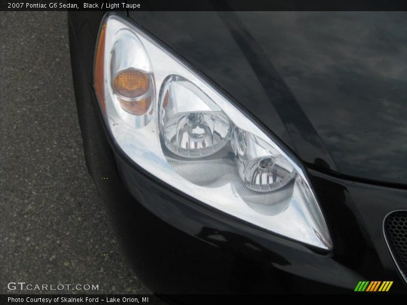 Black / Light Taupe 2007 Pontiac G6 Sedan