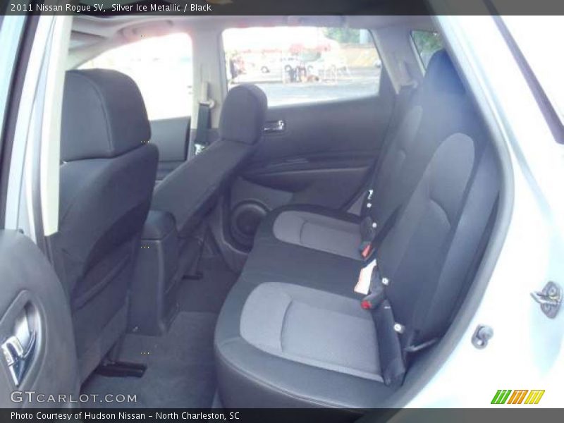 Silver Ice Metallic / Black 2011 Nissan Rogue SV