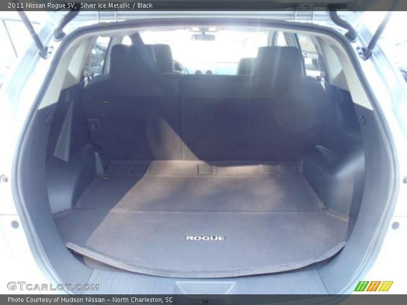 Silver Ice Metallic / Black 2011 Nissan Rogue SV