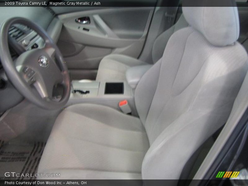 Magnetic Gray Metallic / Ash 2009 Toyota Camry LE