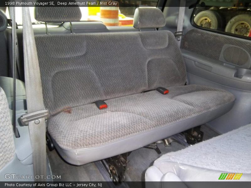  1998 Voyager SE Mist Gray Interior