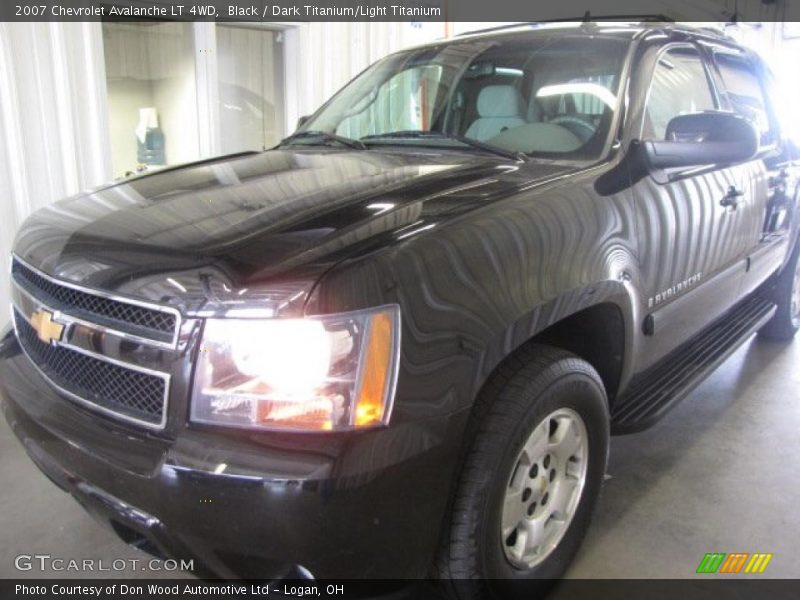 Black / Dark Titanium/Light Titanium 2007 Chevrolet Avalanche LT 4WD