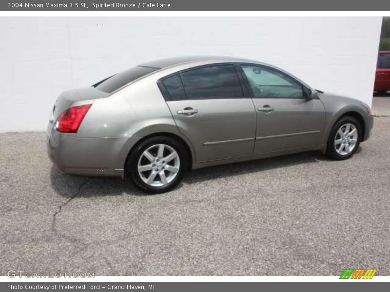 Spirited Bronze / Cafe Latte 2004 Nissan Maxima 3.5 SL