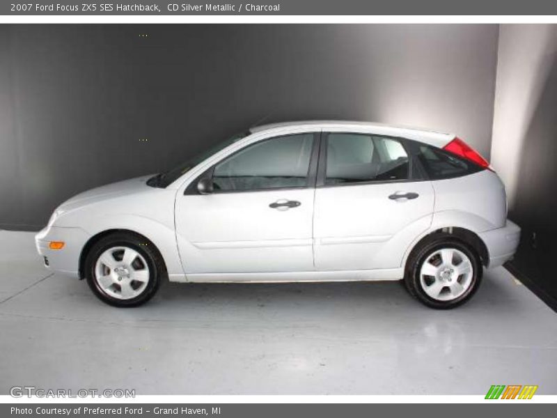  2007 Focus ZX5 SES Hatchback CD Silver Metallic