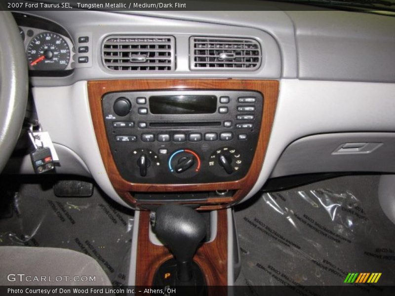 Tungsten Metallic / Medium/Dark Flint 2007 Ford Taurus SEL