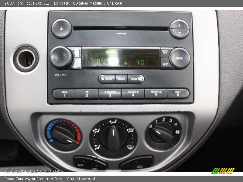 CD Silver Metallic / Charcoal 2007 Ford Focus ZX5 SES Hatchback