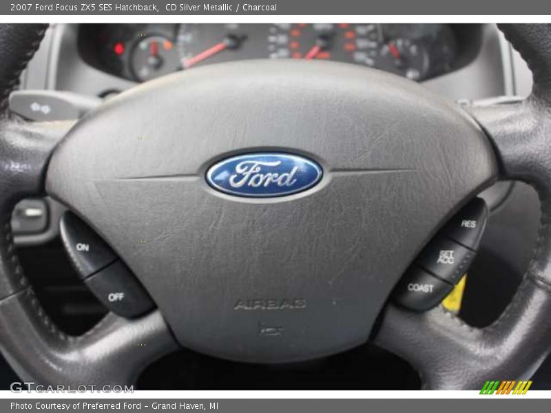 CD Silver Metallic / Charcoal 2007 Ford Focus ZX5 SES Hatchback