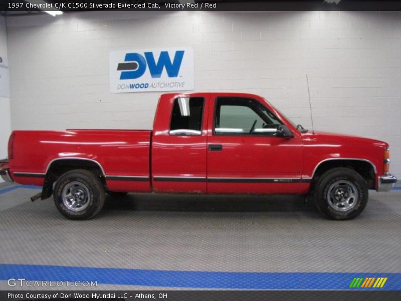 Victory Red / Red 1997 Chevrolet C/K C1500 Silverado Extended Cab