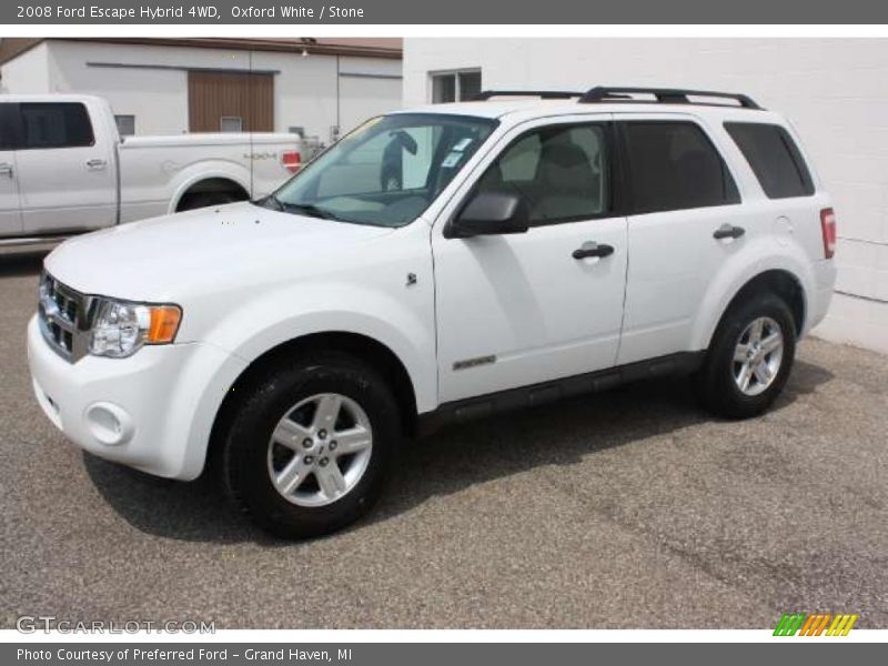 Front 3/4 View of 2008 Escape Hybrid 4WD