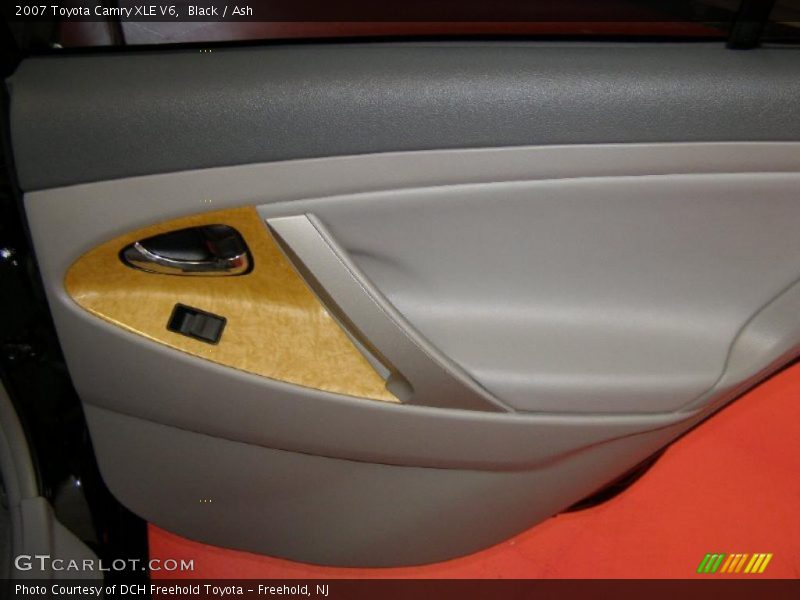 Black / Ash 2007 Toyota Camry XLE V6