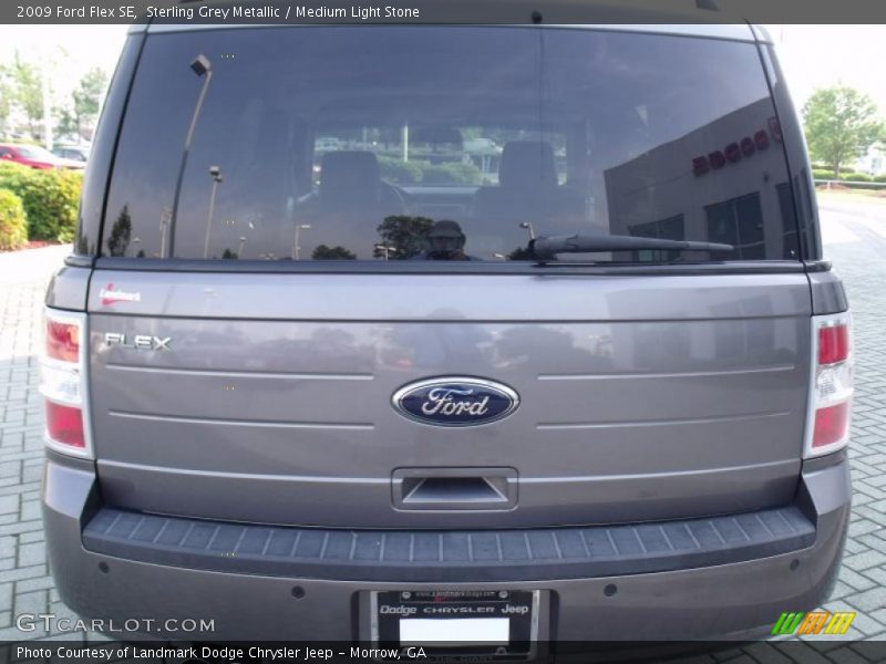 Sterling Grey Metallic / Medium Light Stone 2009 Ford Flex SE