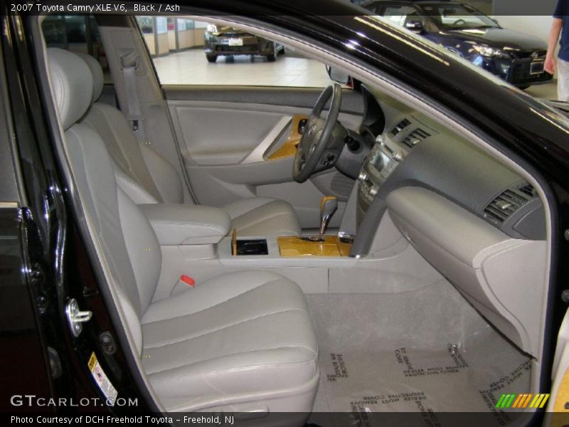 Black / Ash 2007 Toyota Camry XLE V6