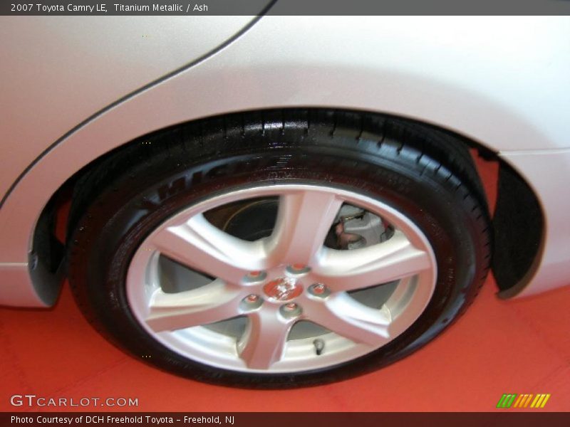 Titanium Metallic / Ash 2007 Toyota Camry LE