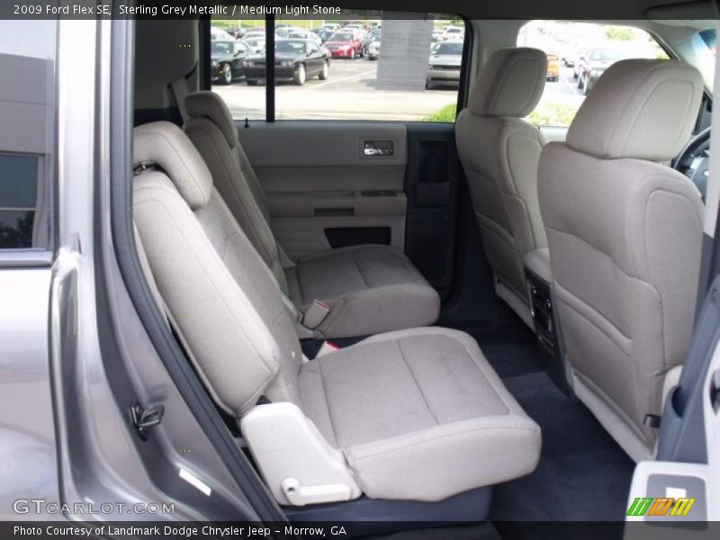 Sterling Grey Metallic / Medium Light Stone 2009 Ford Flex SE