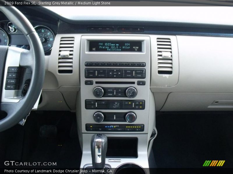 Sterling Grey Metallic / Medium Light Stone 2009 Ford Flex SE