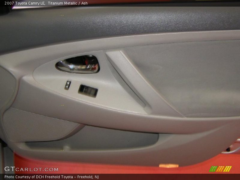 Titanium Metallic / Ash 2007 Toyota Camry LE