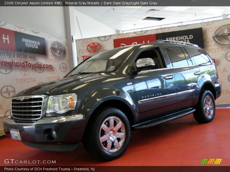 Mineral Gray Metallic / Dark Slate Gray/Light Slate Gray 2008 Chrysler Aspen Limited 4WD