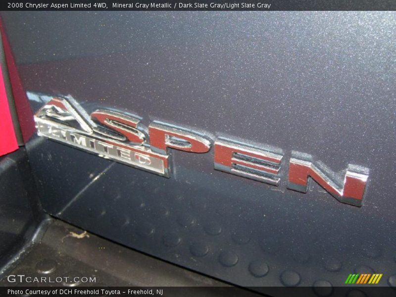 Mineral Gray Metallic / Dark Slate Gray/Light Slate Gray 2008 Chrysler Aspen Limited 4WD