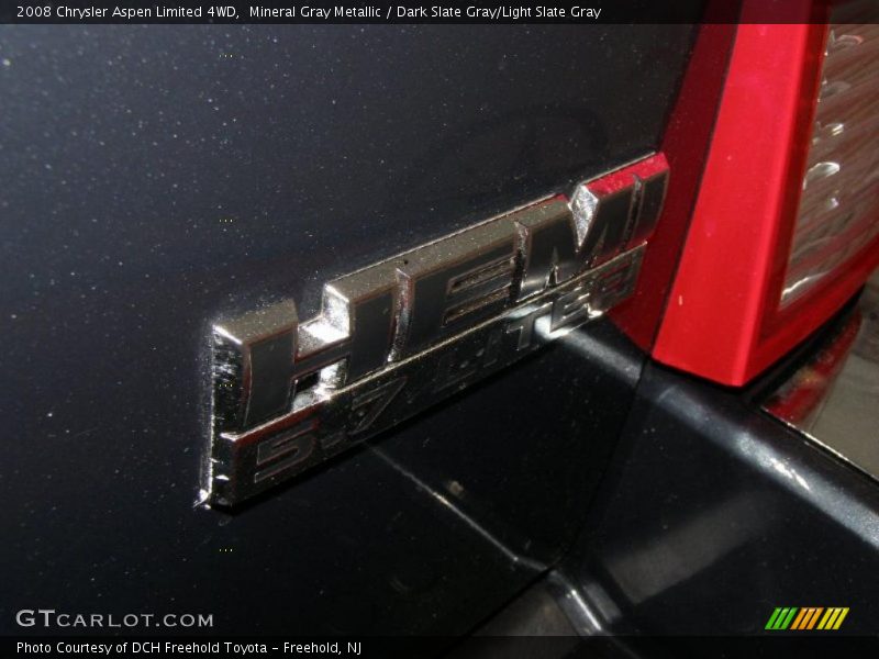 Mineral Gray Metallic / Dark Slate Gray/Light Slate Gray 2008 Chrysler Aspen Limited 4WD
