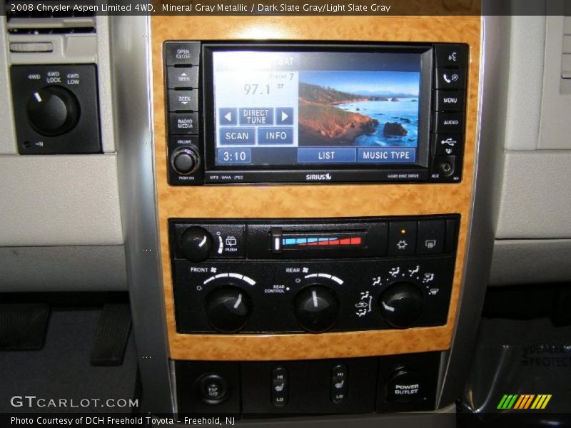 Mineral Gray Metallic / Dark Slate Gray/Light Slate Gray 2008 Chrysler Aspen Limited 4WD