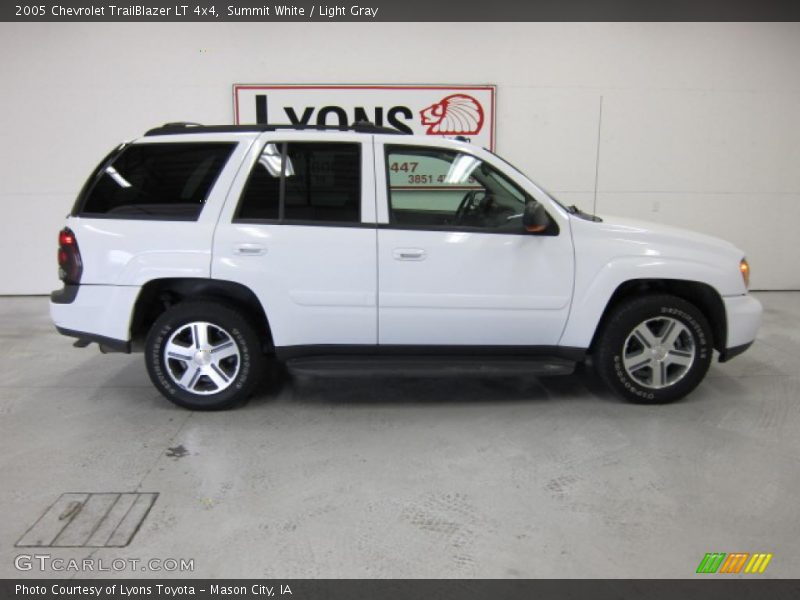 Summit White / Light Gray 2005 Chevrolet TrailBlazer LT 4x4