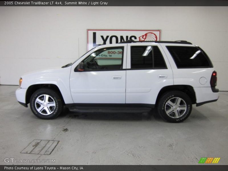 Summit White / Light Gray 2005 Chevrolet TrailBlazer LT 4x4