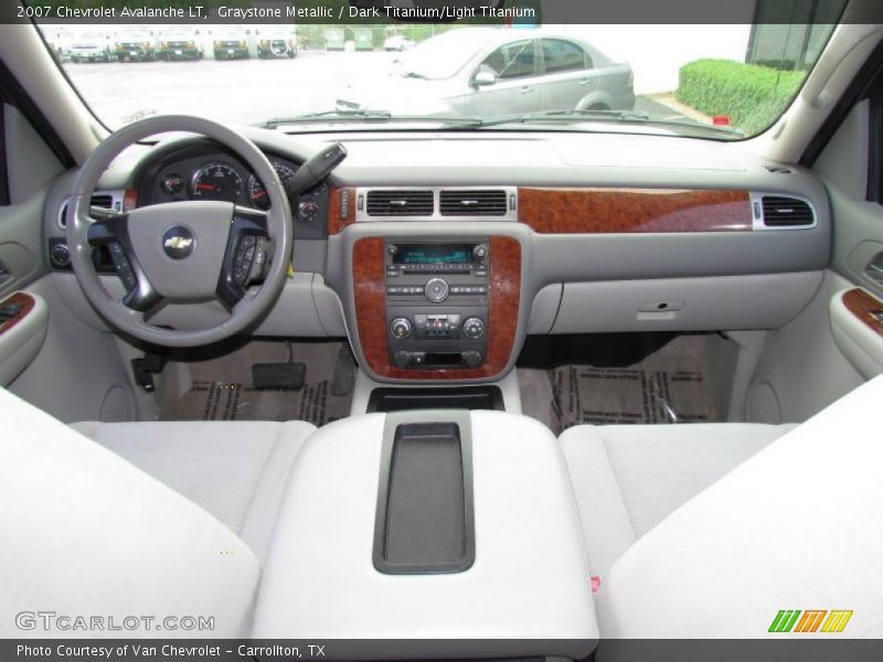Graystone Metallic / Dark Titanium/Light Titanium 2007 Chevrolet Avalanche LT