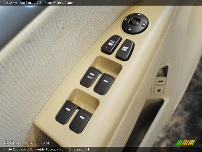 Pearl White / Camel 2010 Hyundai Sonata GLS